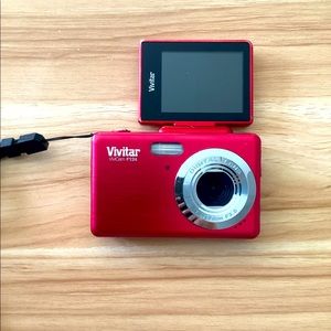 Vivitar vivicam F124 digital camera